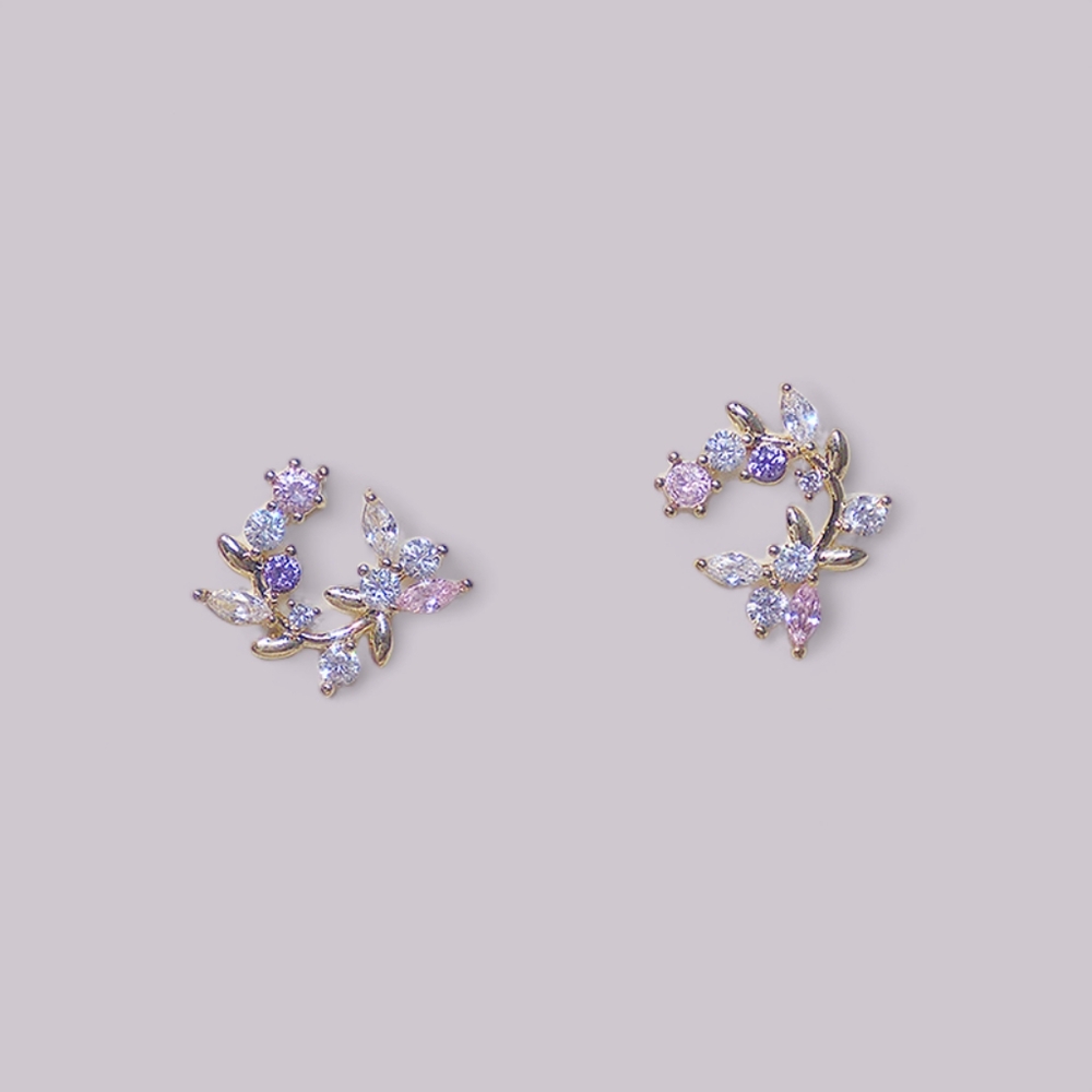 💯 new 14k gold diamond earrings - Picture 4 of 4